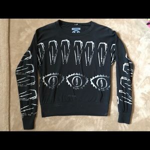 Distressed cool long sleeve short shirt xs